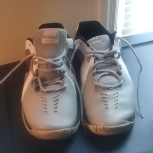 Men sneakers